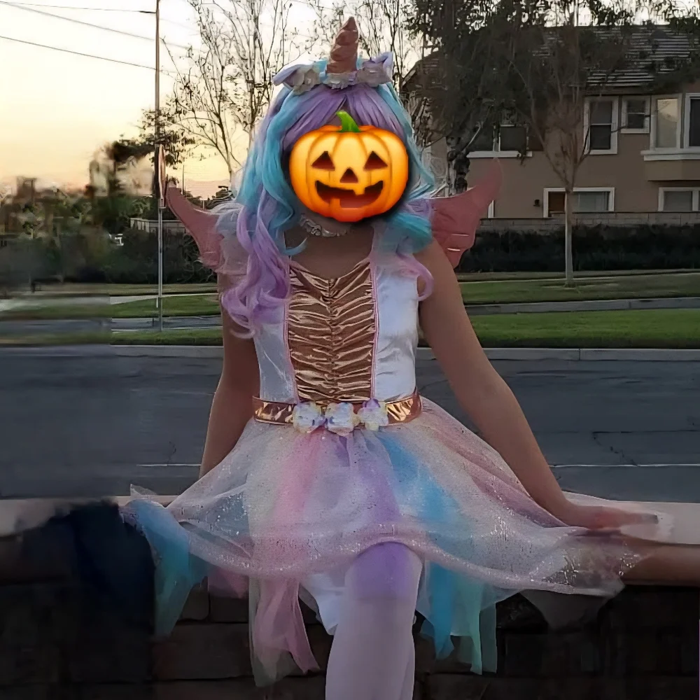 Spirit Halloween Shimmering Unicorn costume for a child Medium 8/10